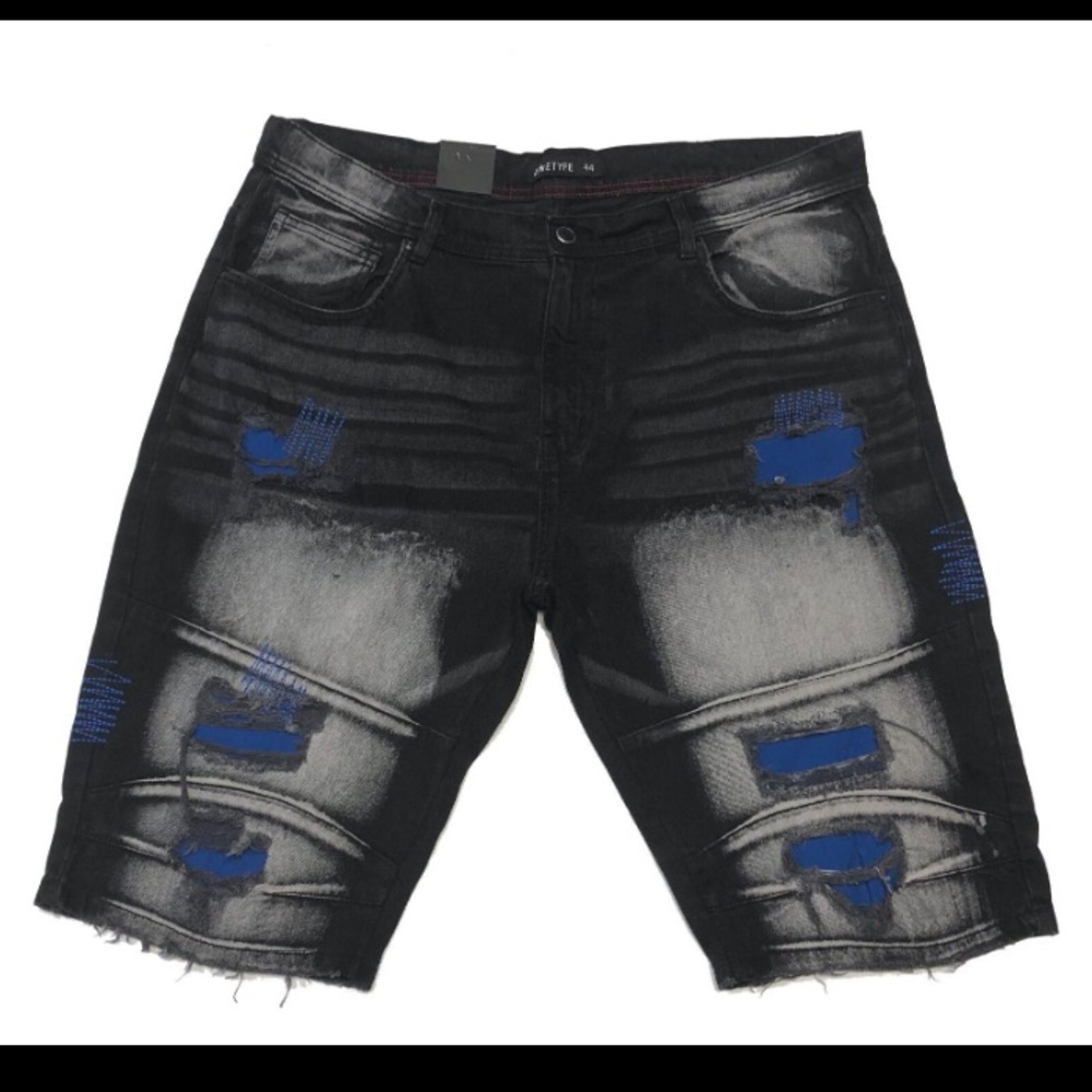 Arketype Big and Tall Distressed Backing Short
Color: Black, Royal Blue